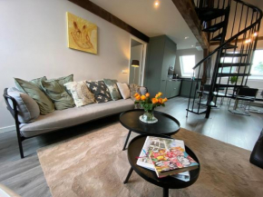 Luxe en ruim appartement in Rijksmonument